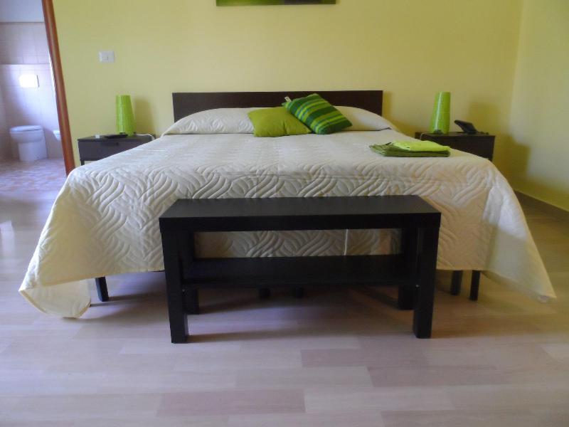B&B Civico 115 Gaggi Екстериор снимка