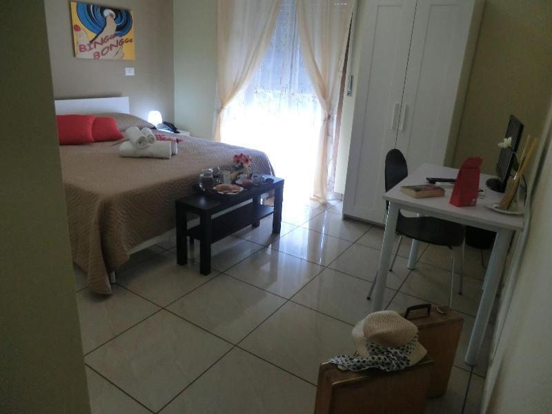 B&B Civico 115 Gaggi Екстериор снимка