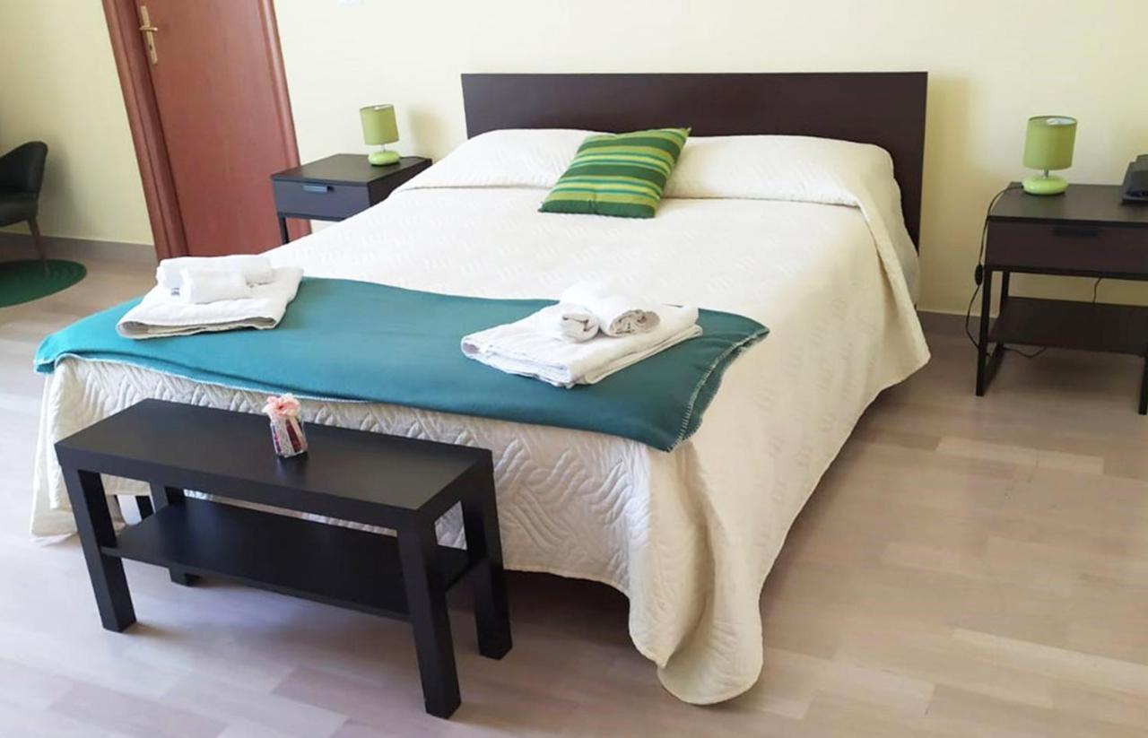 B&B Civico 115 Gaggi Екстериор снимка