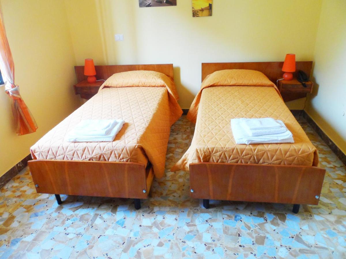 B&B Civico 115 Gaggi Екстериор снимка