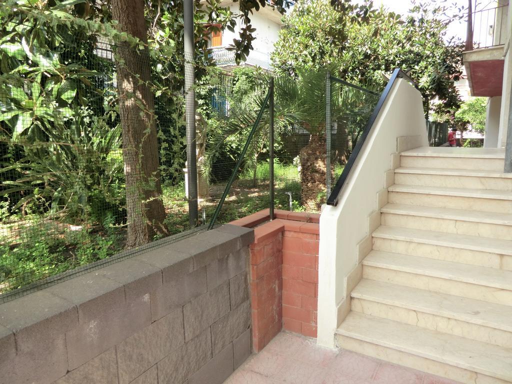 B&B Civico 115 Gaggi Екстериор снимка