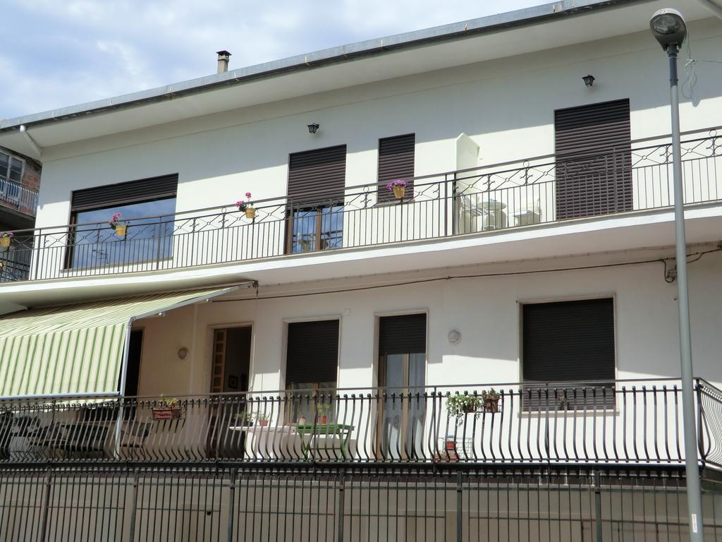 B&B Civico 115 Gaggi Екстериор снимка